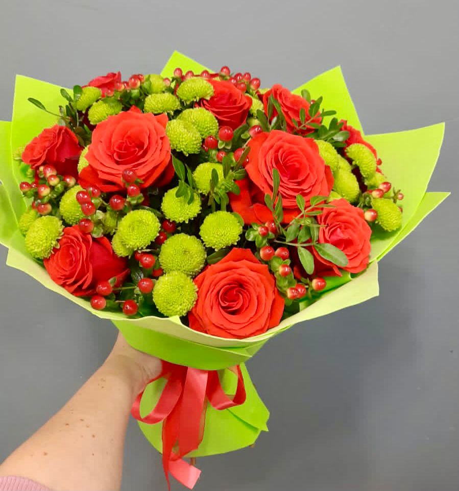 Букет цветов из: Хризантемы и Розы в Варнавино