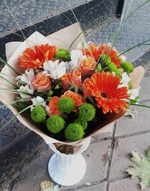 Букет цветов из: Герберы, Хризантемы, Альстромерии и Розы в Варнавино