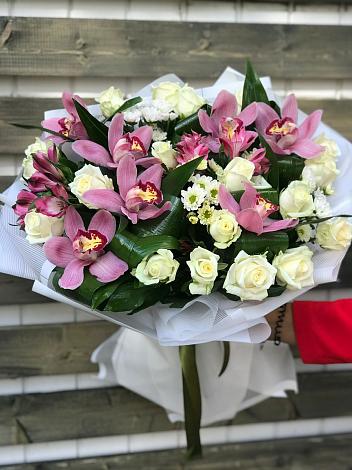 Букет цветов из: Розы и Хризантемы в Варнавино