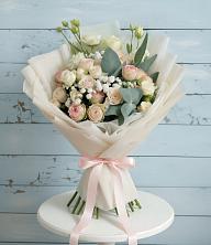 Букет цветов из:  Розы и Лизиантусы в Варнавино