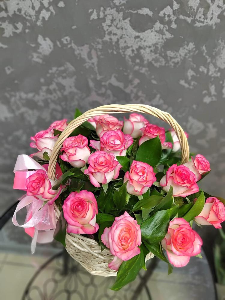 Цветочная композиция из Розы в корзине в Варнавино
