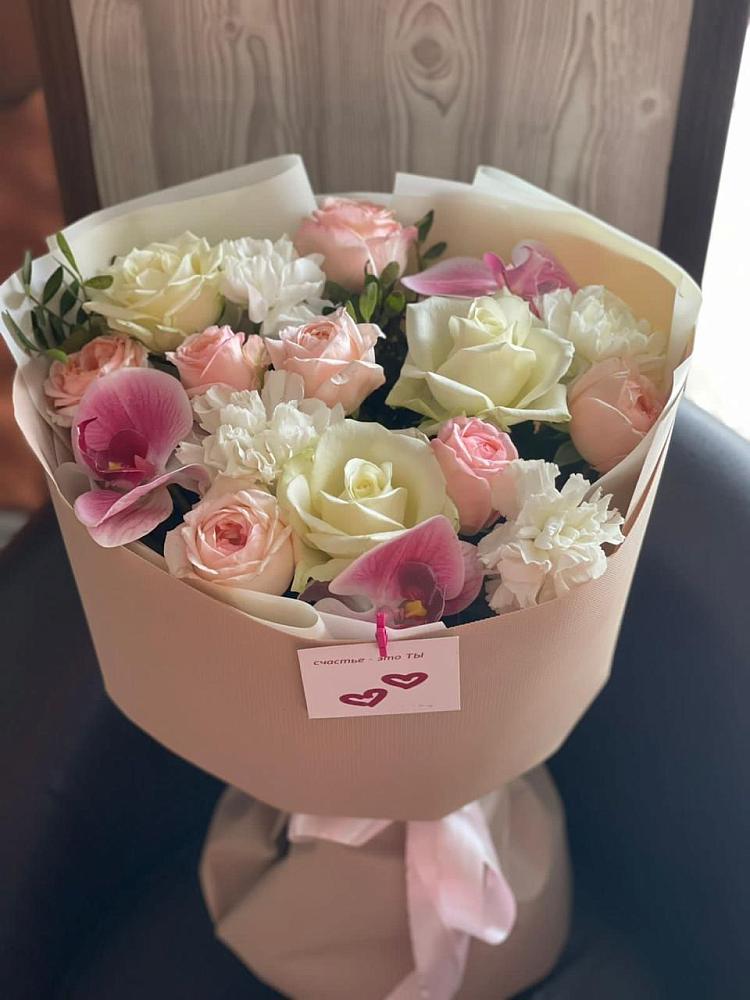 Букет цветов из: Орхидеи, Розы и Гвоздики в Варнавино