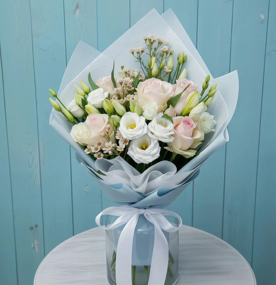 Букет цветов из: Розы и Лизиантусы в Варнавино