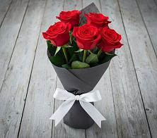 Букет 5 Красных роз Эдлесс Лав #REPLACE_PRED# Варнавино