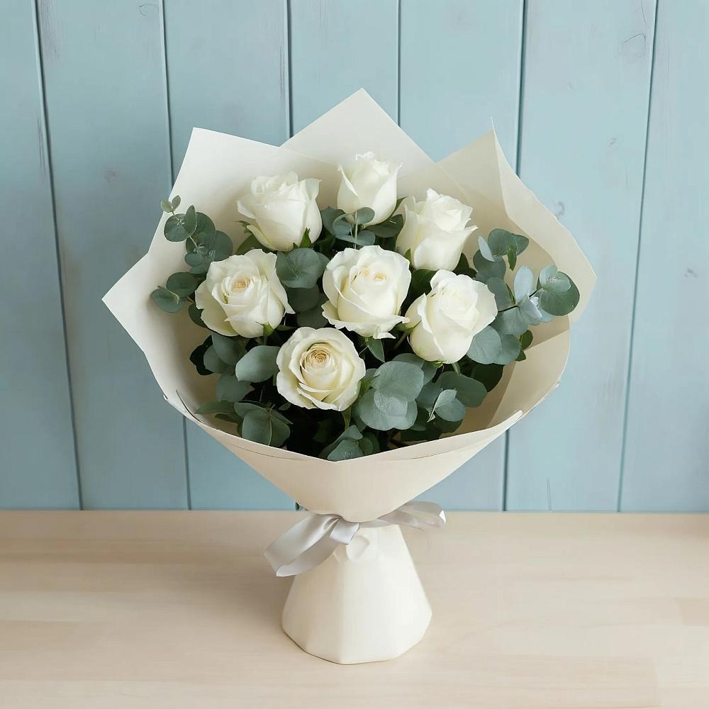 Букет Белые розы в Эвкалипте в Варнавино