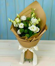 Букет цветов из:  Хризантемы и Лизиантусы #REPLACE_PRED# Варнавино