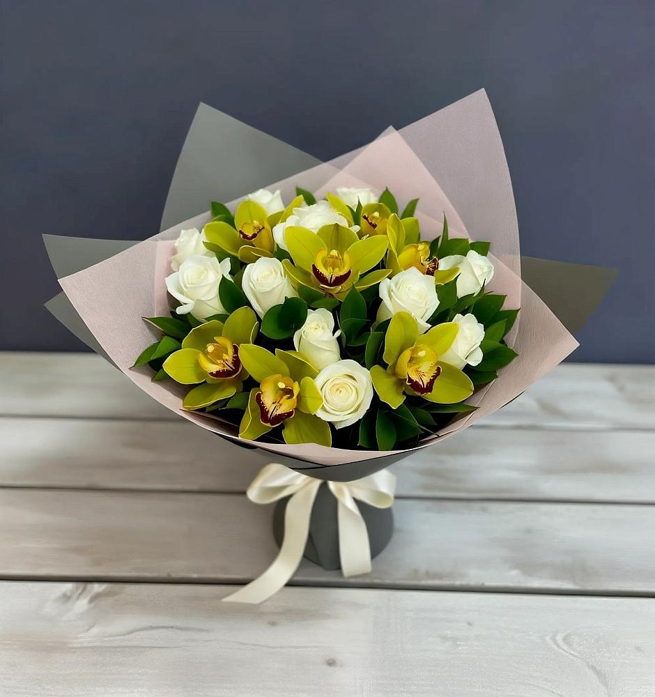 Букет цветов из: Орхидеи и Розы в Варнавино