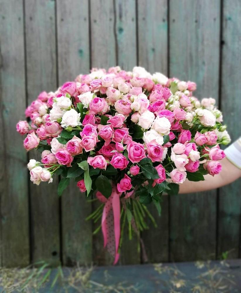 Букет Розовые кустовые розы Натали и Лав Лидия в Варнавино